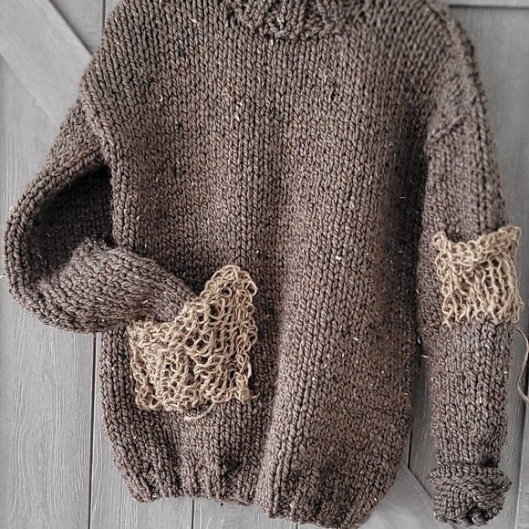 Wool winter set, sweater, hat and scarf, Barley color, hand knititted - Picture 4 of 16